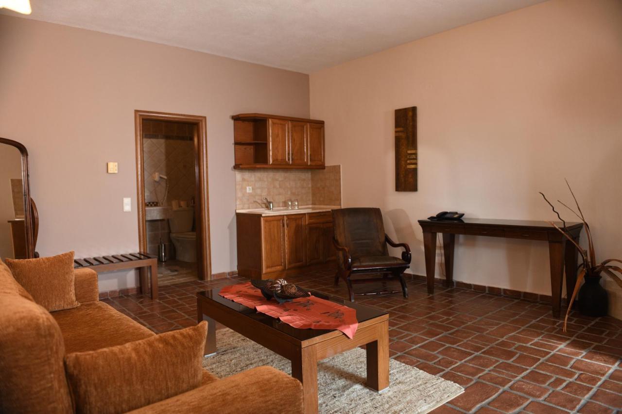 Hotel Epavlis Káto Poróïa Esterno foto